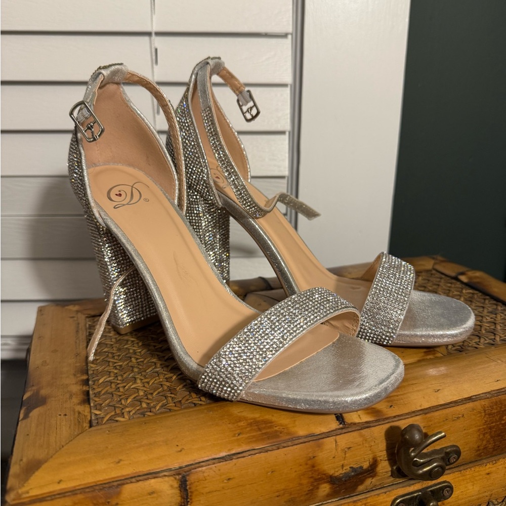 Glamorous Silver Glitter Heels